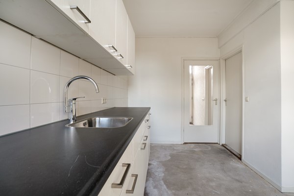 Foto - Te koop: Burg Van Rielstraat 5, 6987 AX Giesbeek